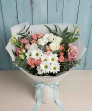 Букет цветов из:  Розы, Лизиантусы и Хризантемы в Малой Джалге
