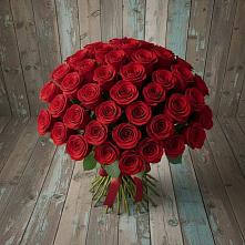 Букет 55 Красных роз Фридом #REPLACE_PRED# Малой Джалге