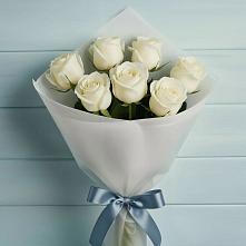 Букет 7 Белых роз Эдлесс Лав в Малой Джалге