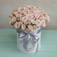 Цветочная композиция из Розы в шляпной коробке #REPLACE_PRED# Малой Джалге