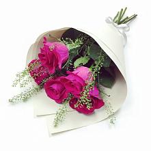 Букет цветов из:  Розы в Малой Джалге