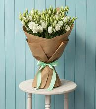 Букет цветов из:  Лизиантусы #REPLACE_PRED# Малой Джалге