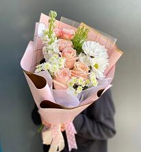 Букет цветов из:  Хризантемы и Розы в Малой Джалге