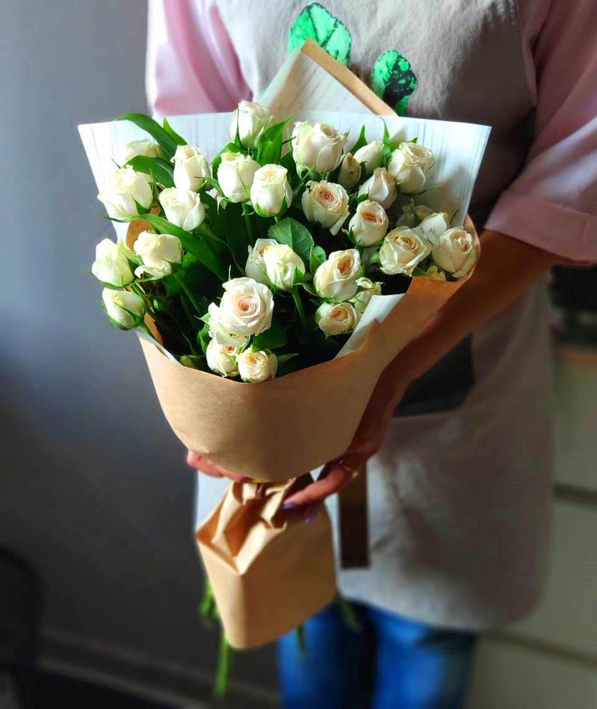 Букет цветов из: Розы в Малой Джалге