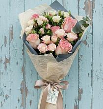 Букет цветов из:  Розы #REPLACE_PRED# Малой Джалге