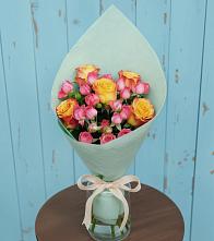 Букет цветов из:  Розы #REPLACE_PRED# Малой Джалге